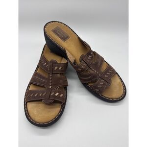 Clarks Artisan Brown Leather Wedge Slip-On Sandals Womens 11